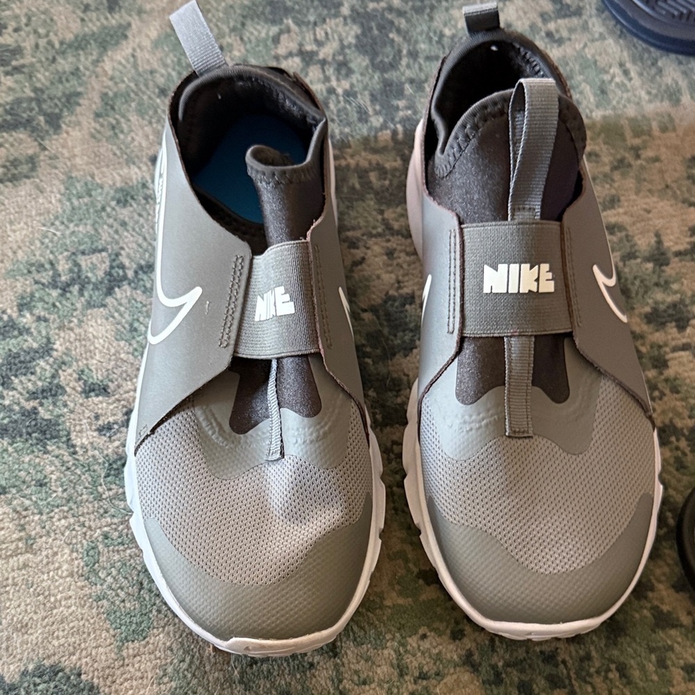 Nike Kids Black and Gray Slip-On Sneakers